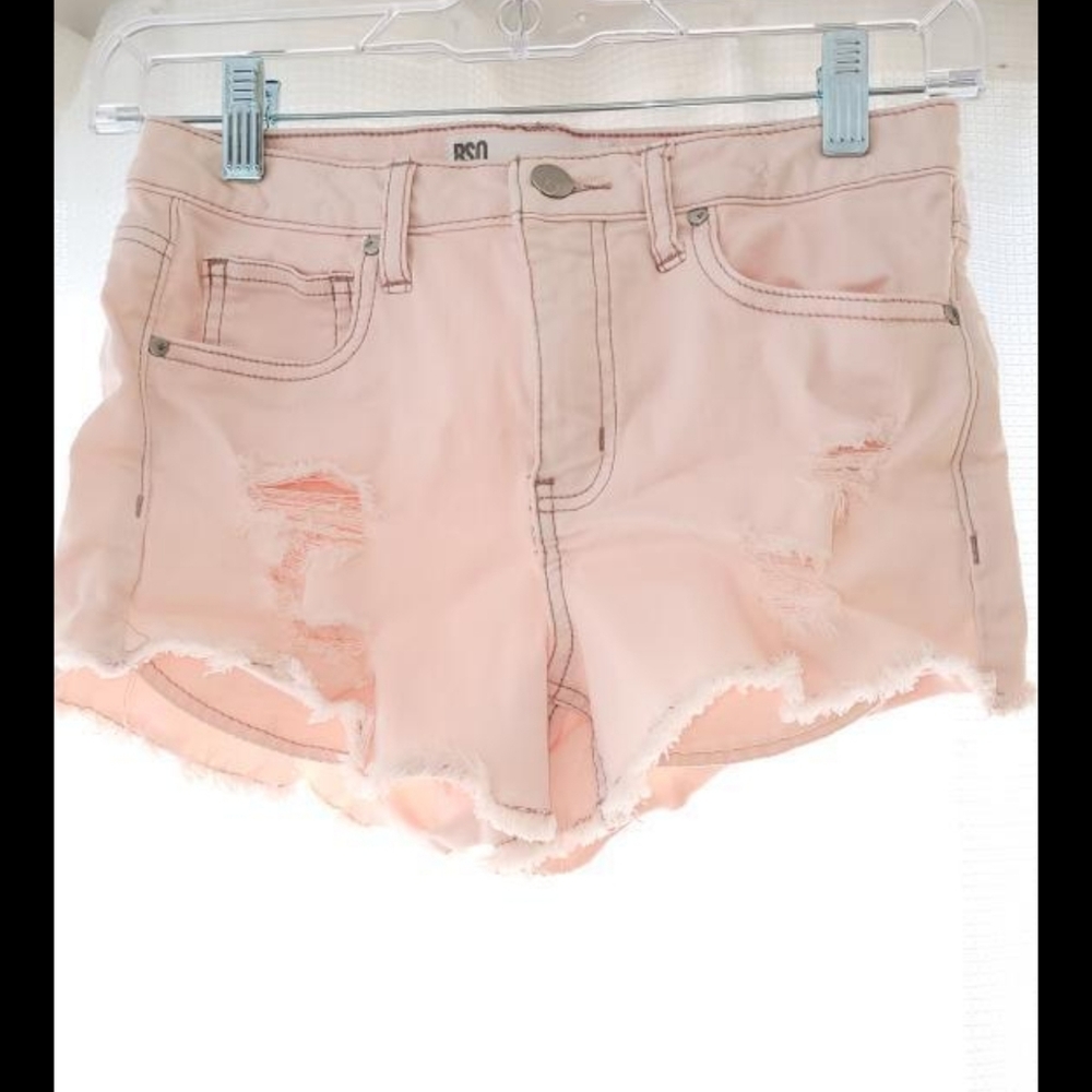 Light paint ripped Jean shorts kids size 3 Mid rides